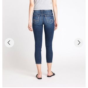 NWT Silver high rise skinny crop denim
